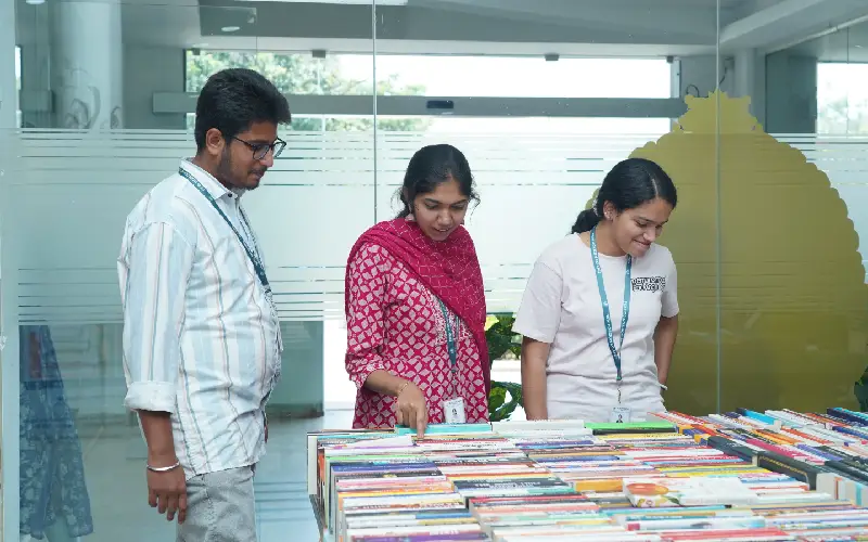 book-exbition-01